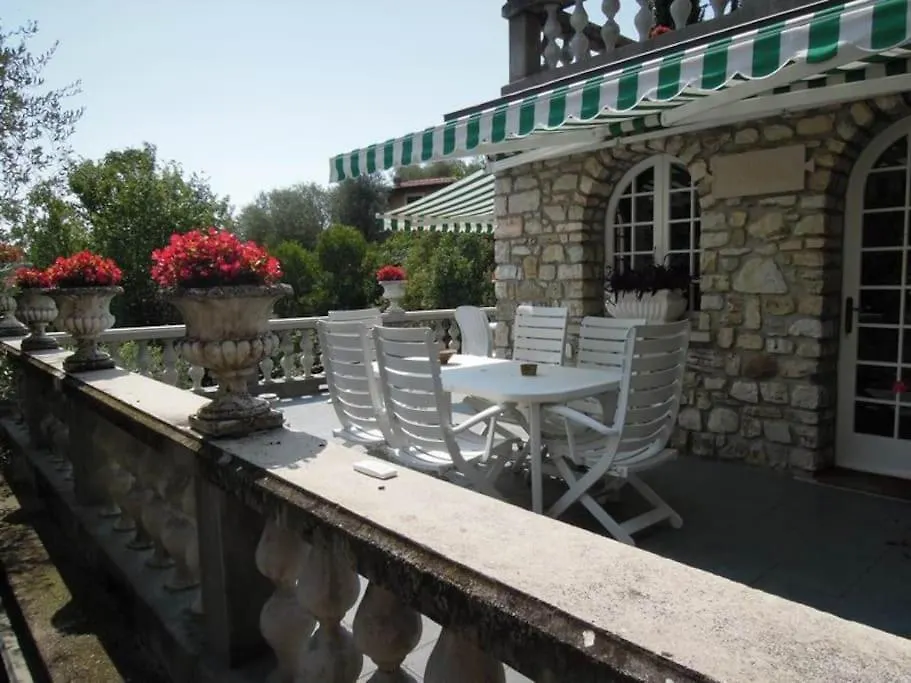 Villa Pinetina Gargnano Apartment